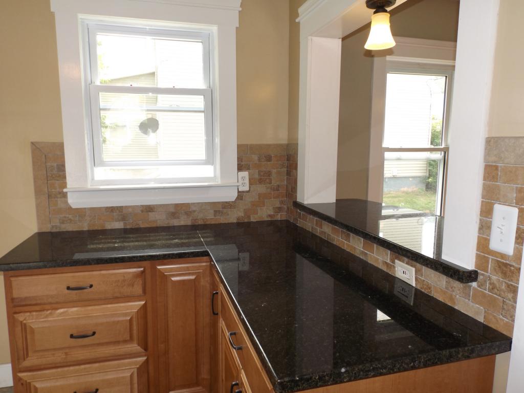 147 Smith Street West Rutland, VT 05777 - Photo 10 of 23