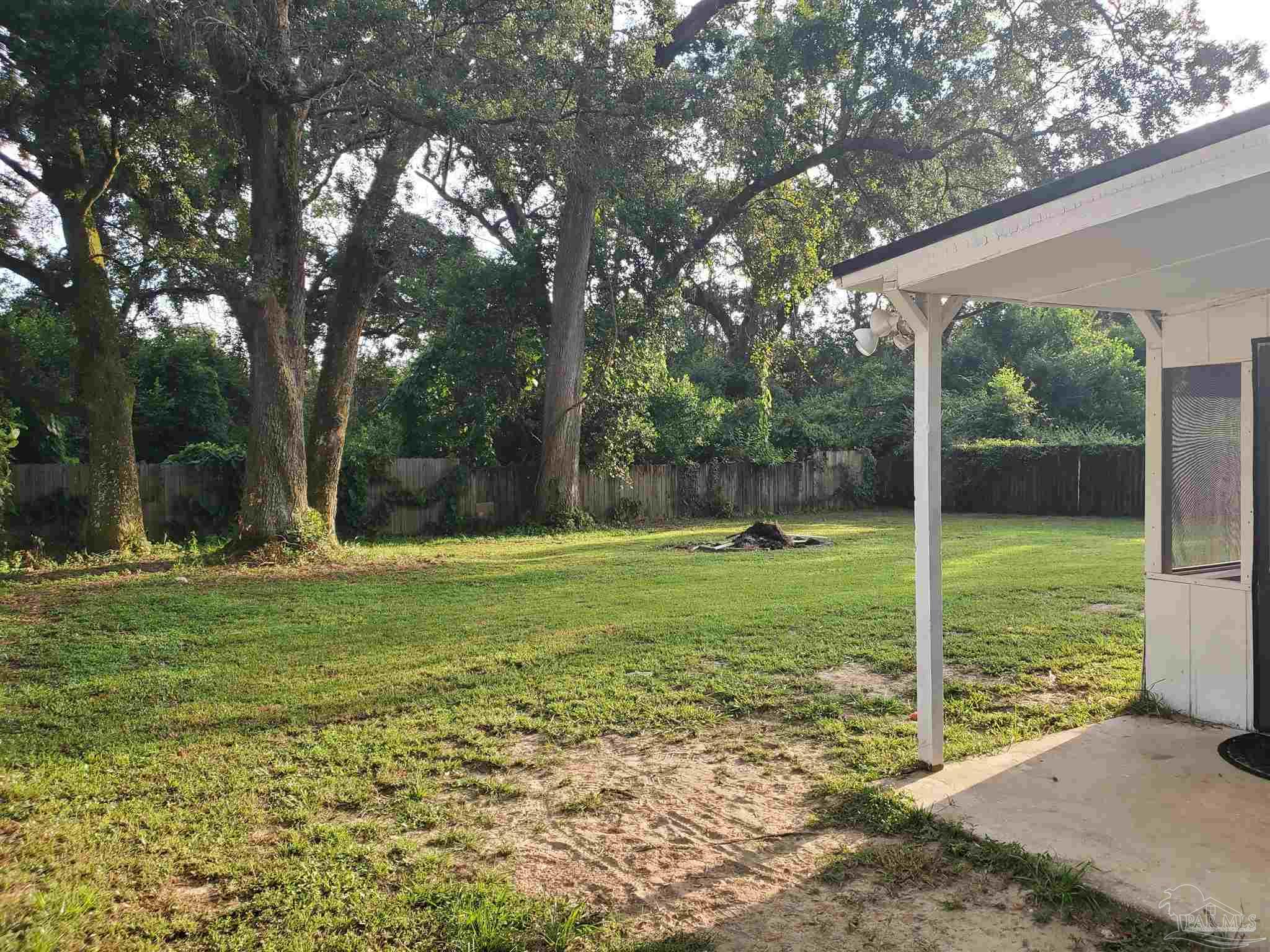 5849 Scotland Road Pensacola, FL 32526 - Photo 2 of 24 Gallery Image 2