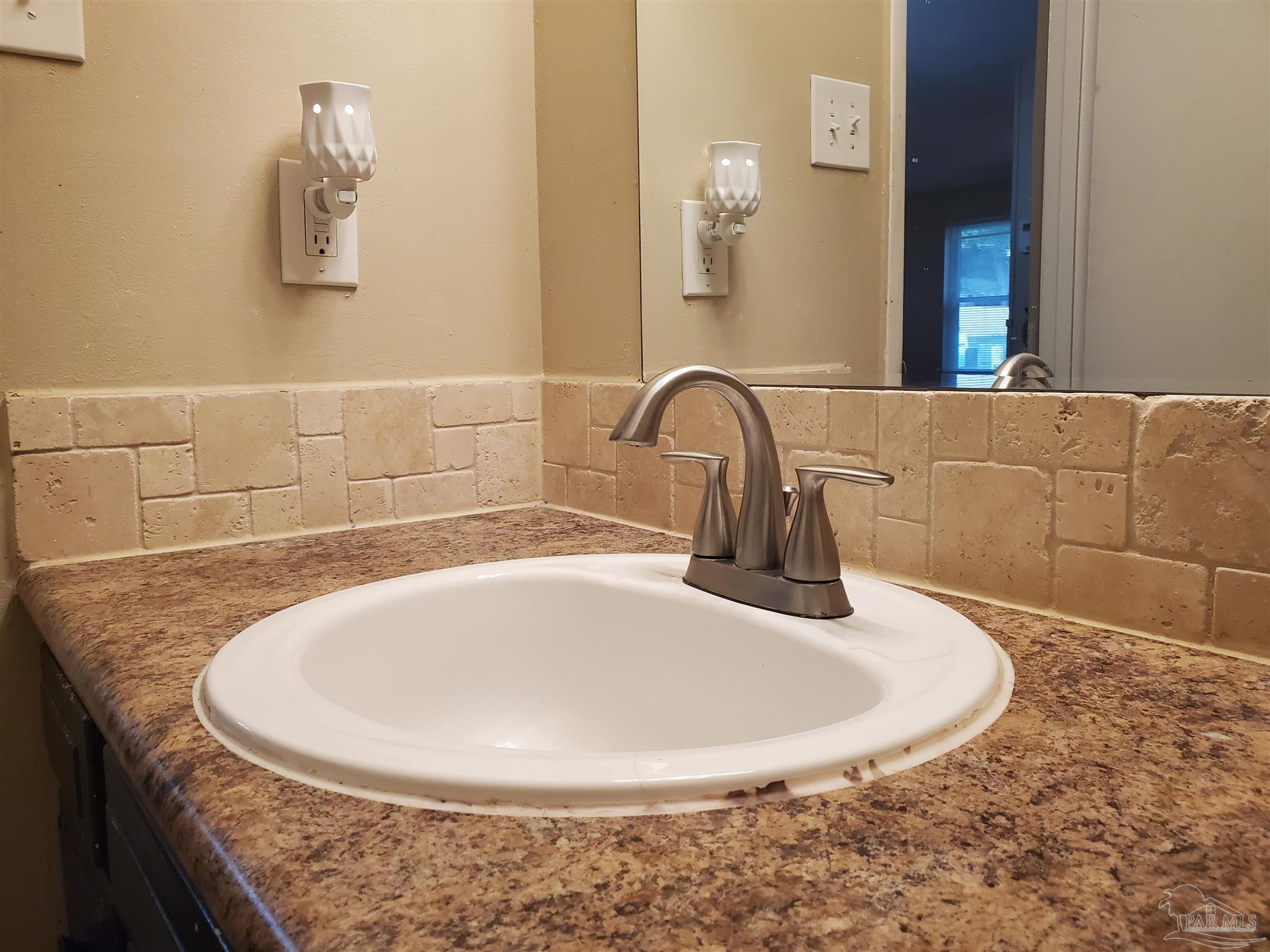 5849 Scotland Road Pensacola, FL 32526 - Photo 20 of 24 Gallery Image 20