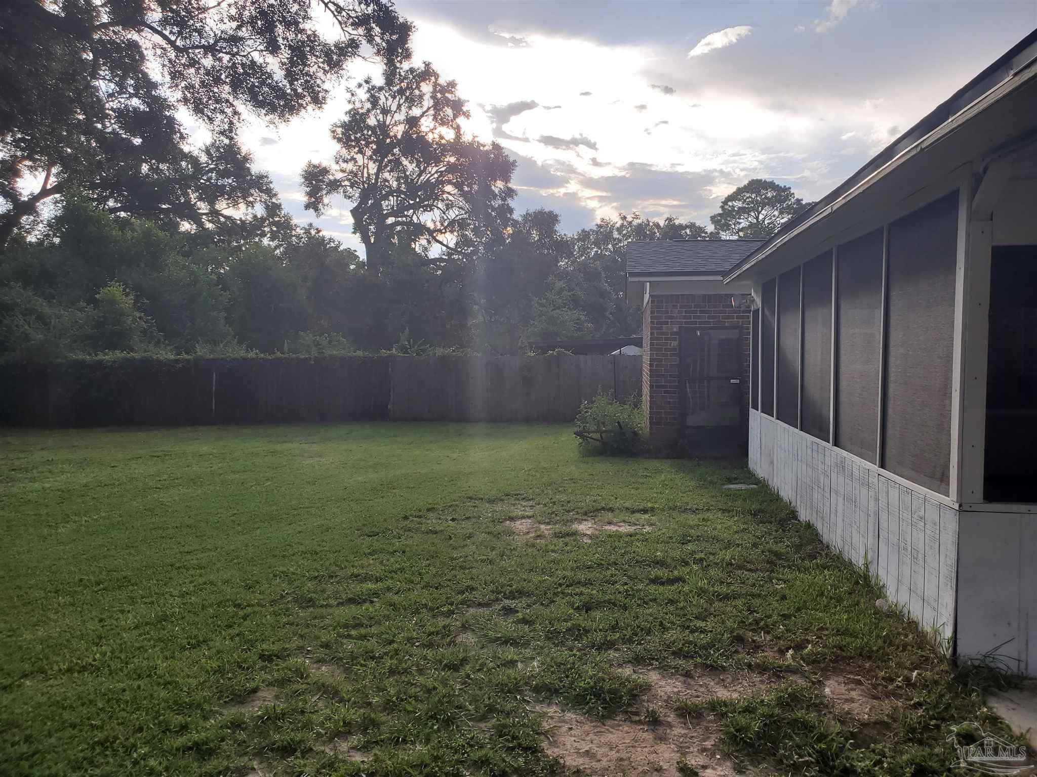 5849 Scotland Road Pensacola, FL 32526 - Photo 4 of 24 Gallery Image 4