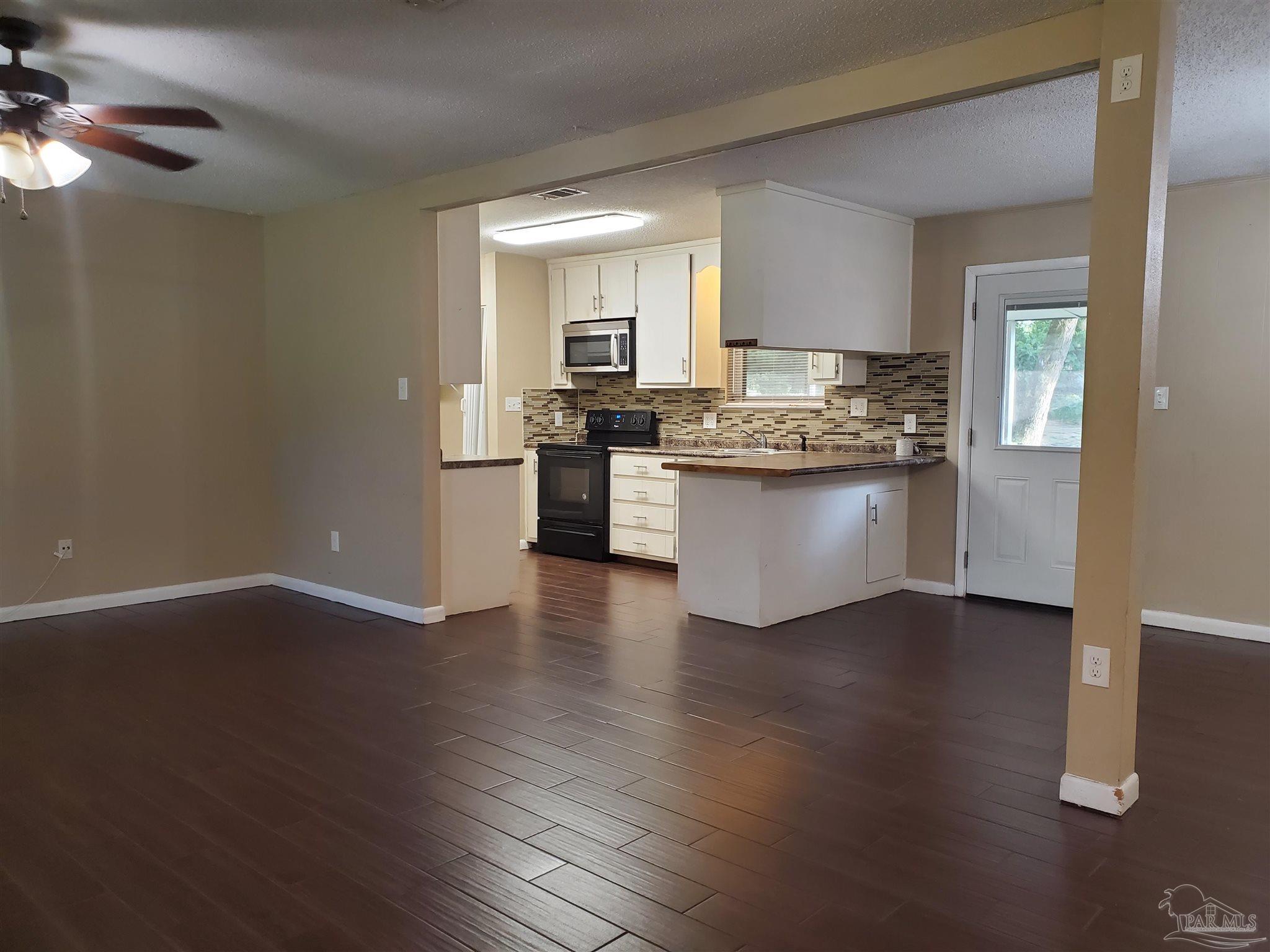 5849 Scotland Road Pensacola, FL 32526 - Photo 5 of 24 Gallery Image 5
