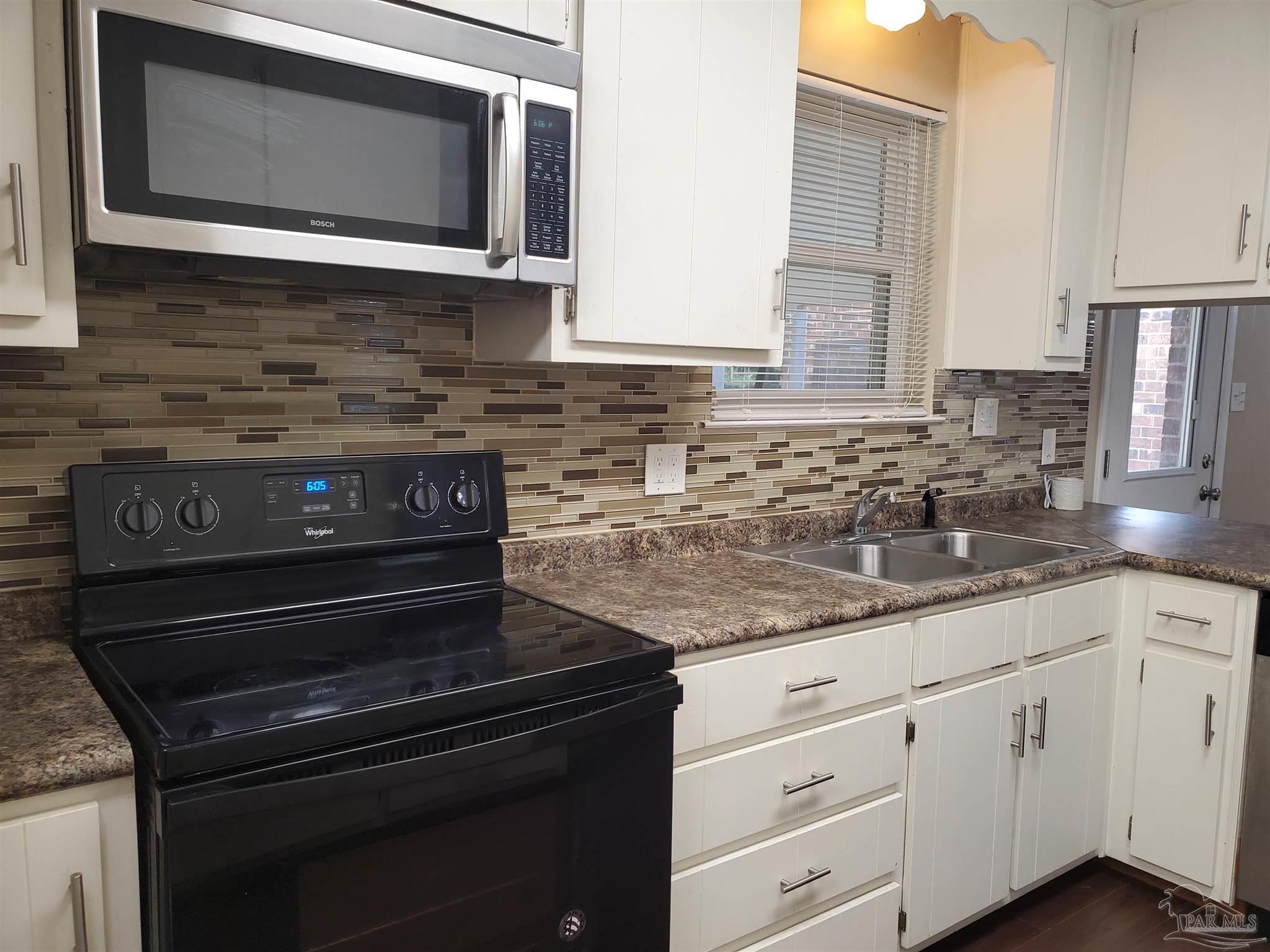 5849 Scotland Road Pensacola, FL 32526 - Photo 9 of 24 Gallery Image 9