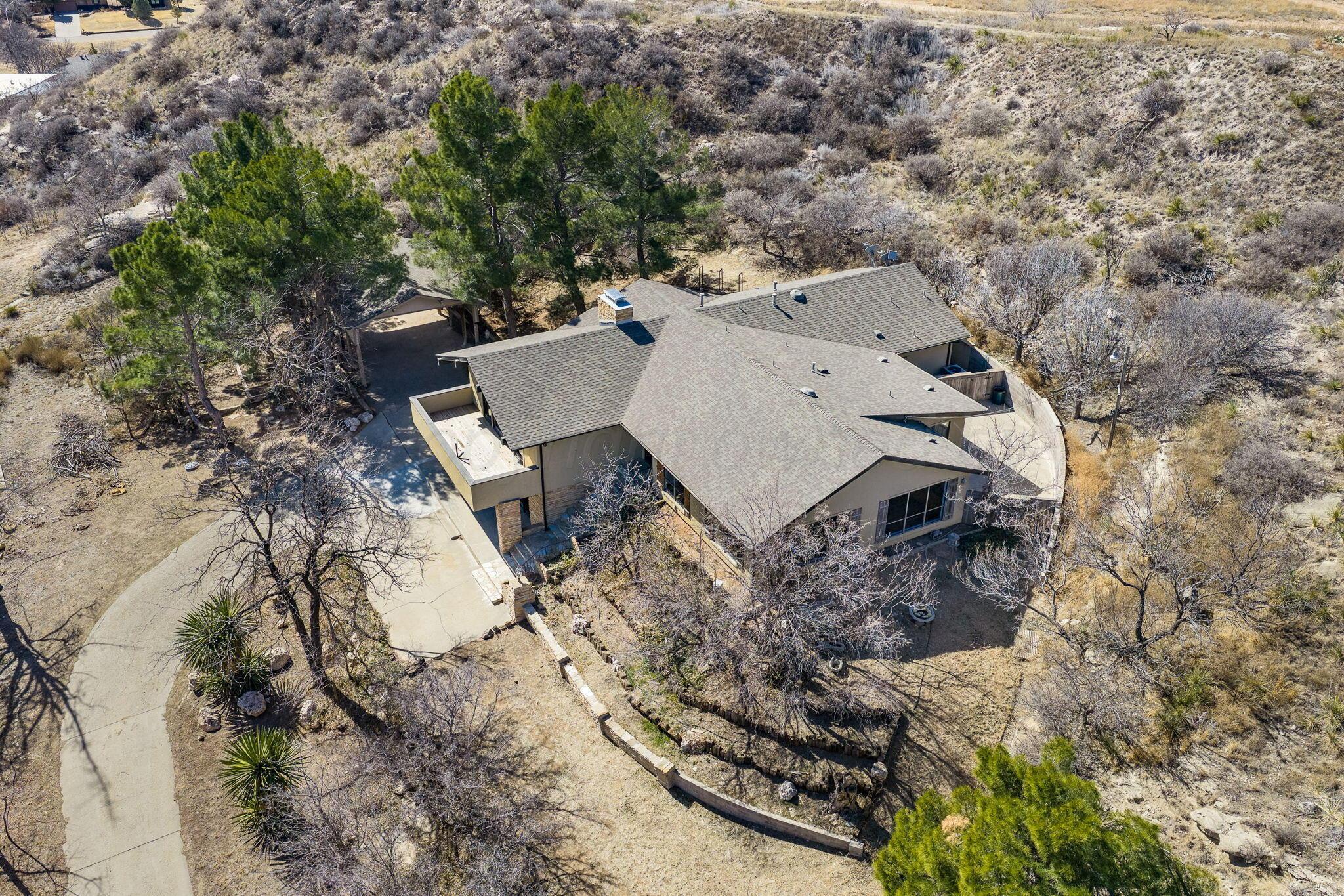 15 Lancaster Road Amarillo, TX 79124 - Photo 59 of 59 an aerial view of a house with yard and outdoor seating