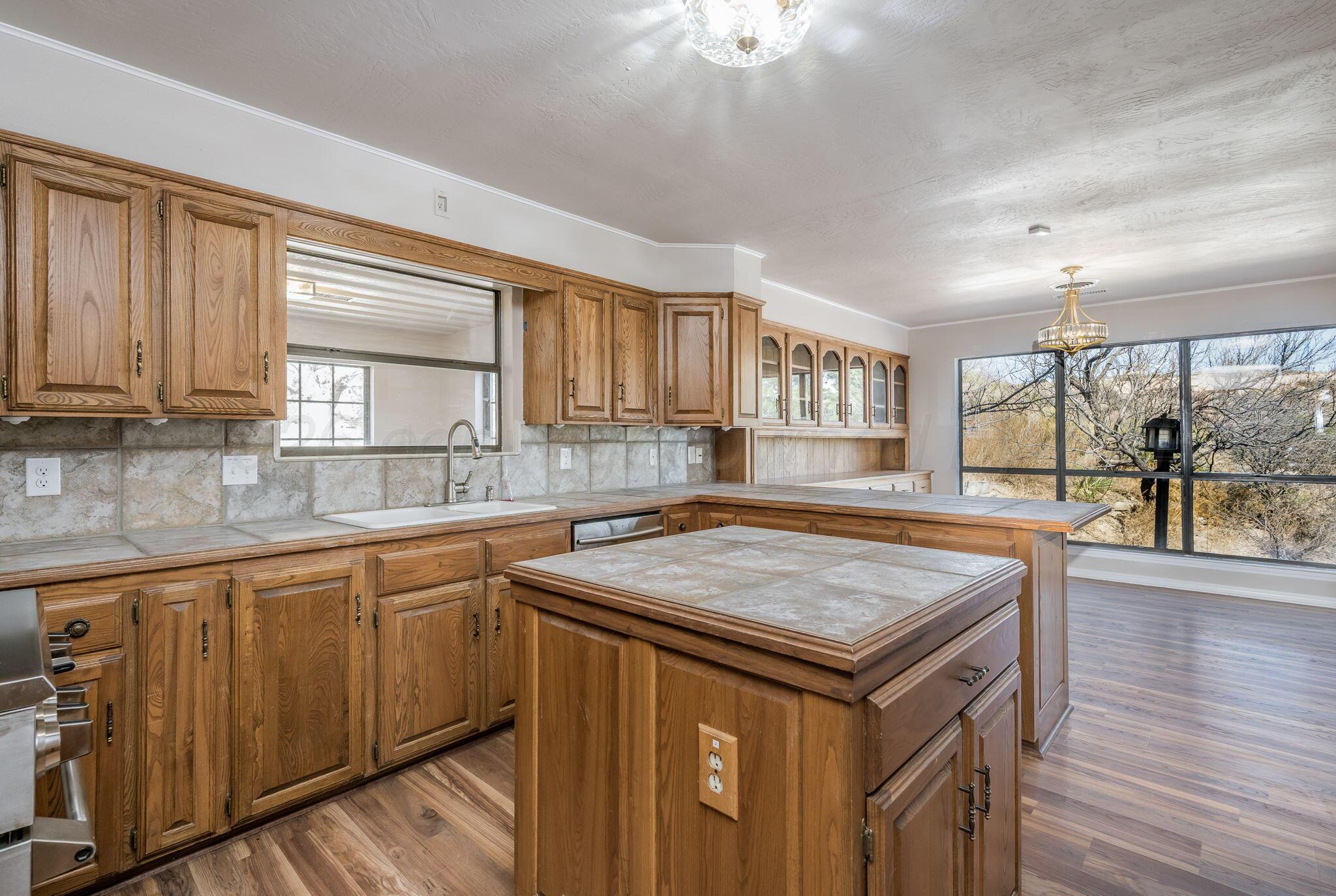 15 Lancaster Road Amarillo, TX 79124 - Photo 10 of 48 15 Lancaster Rd 17