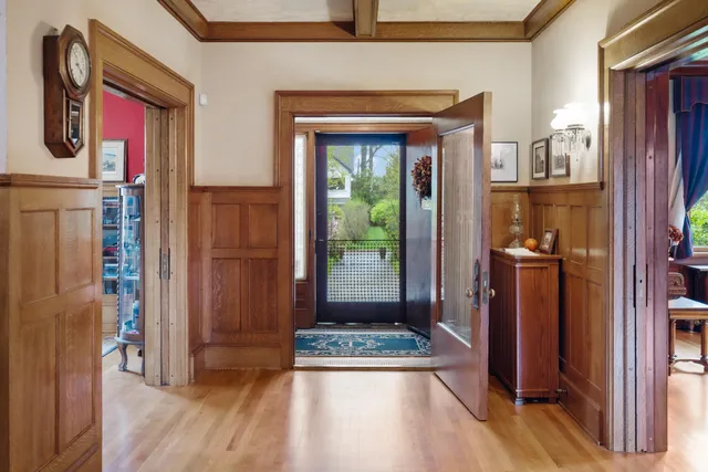 $1,925,000 | 610 South Jefferson Street, Sheridan, WY 82801