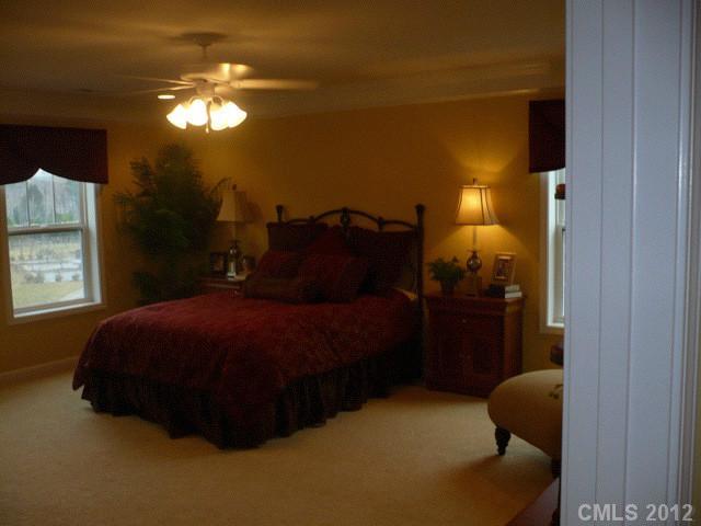 11936 Kimberfield Road Matthews, NC 28105 - Photo 12 of 15 Gallery Image 12