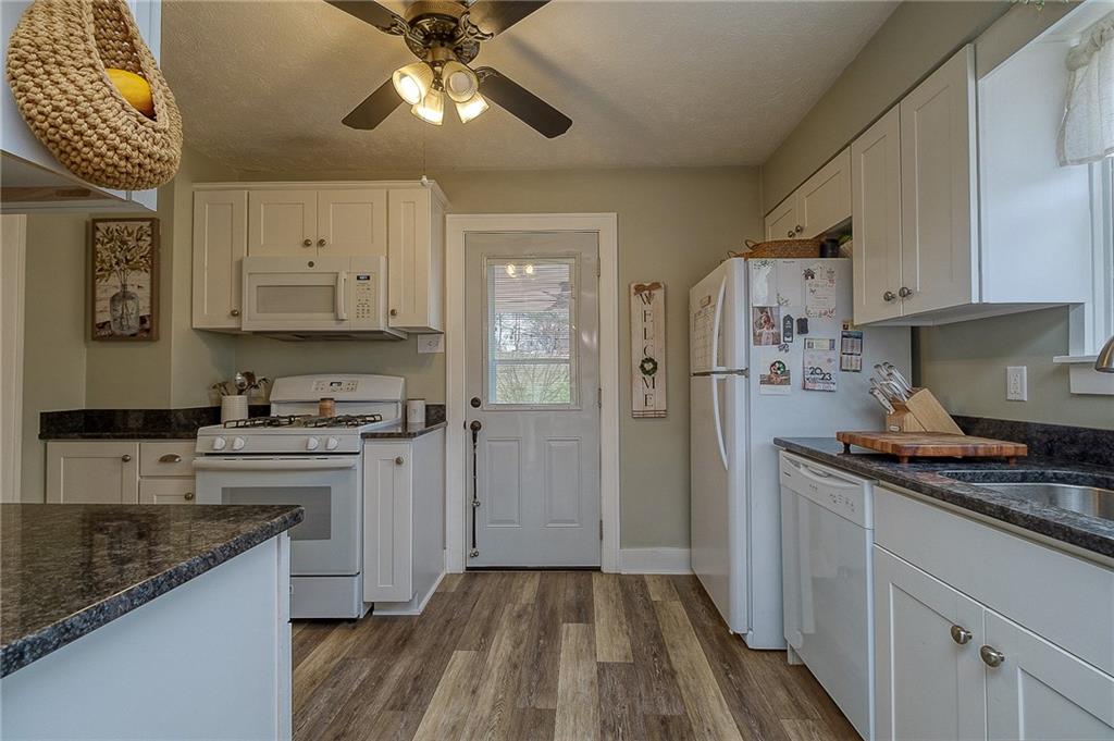 2010 Brodhead Road Aliquippa, PA 15001 - Photo 7 of 25 Gallery Image 7