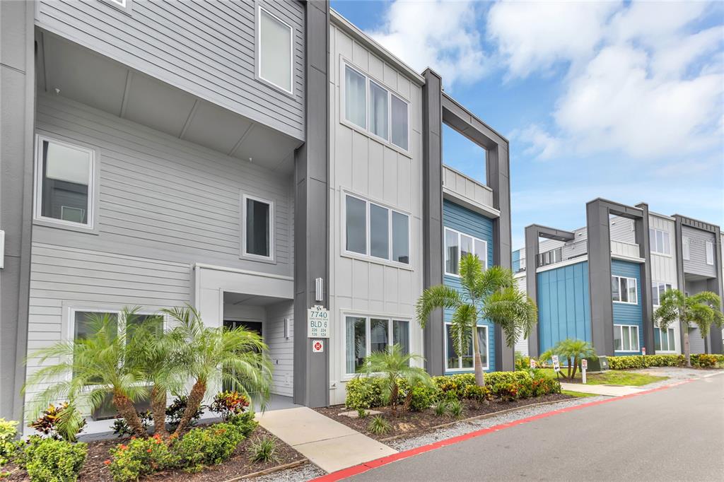 7740 Sandy Ridge Drive, Unit 124 Reunion, FL 34747 - Photo 27 of 34 Gallery Image 27