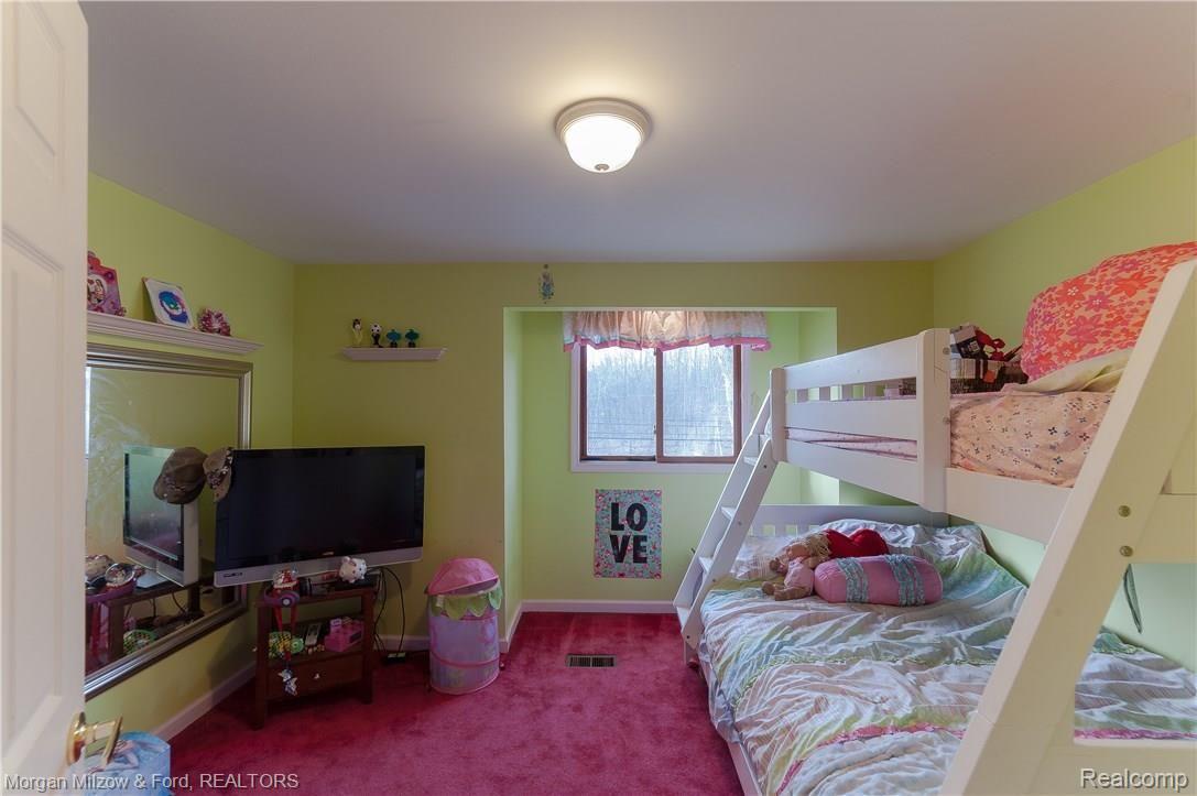 5812 Clarkston Road Clarkston, MI 48348 - Photo 24 of 35 Bedroom 3