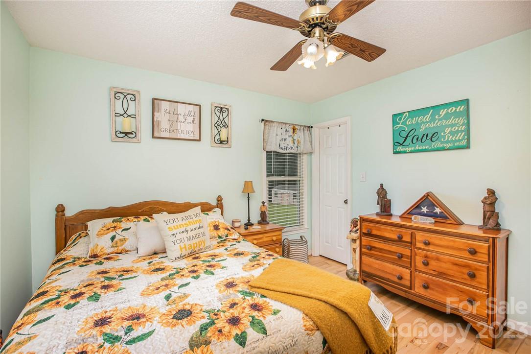 227 Wiggins Road Mooresville, NC 28115 - Photo 12 of 31 Gallery Image 12