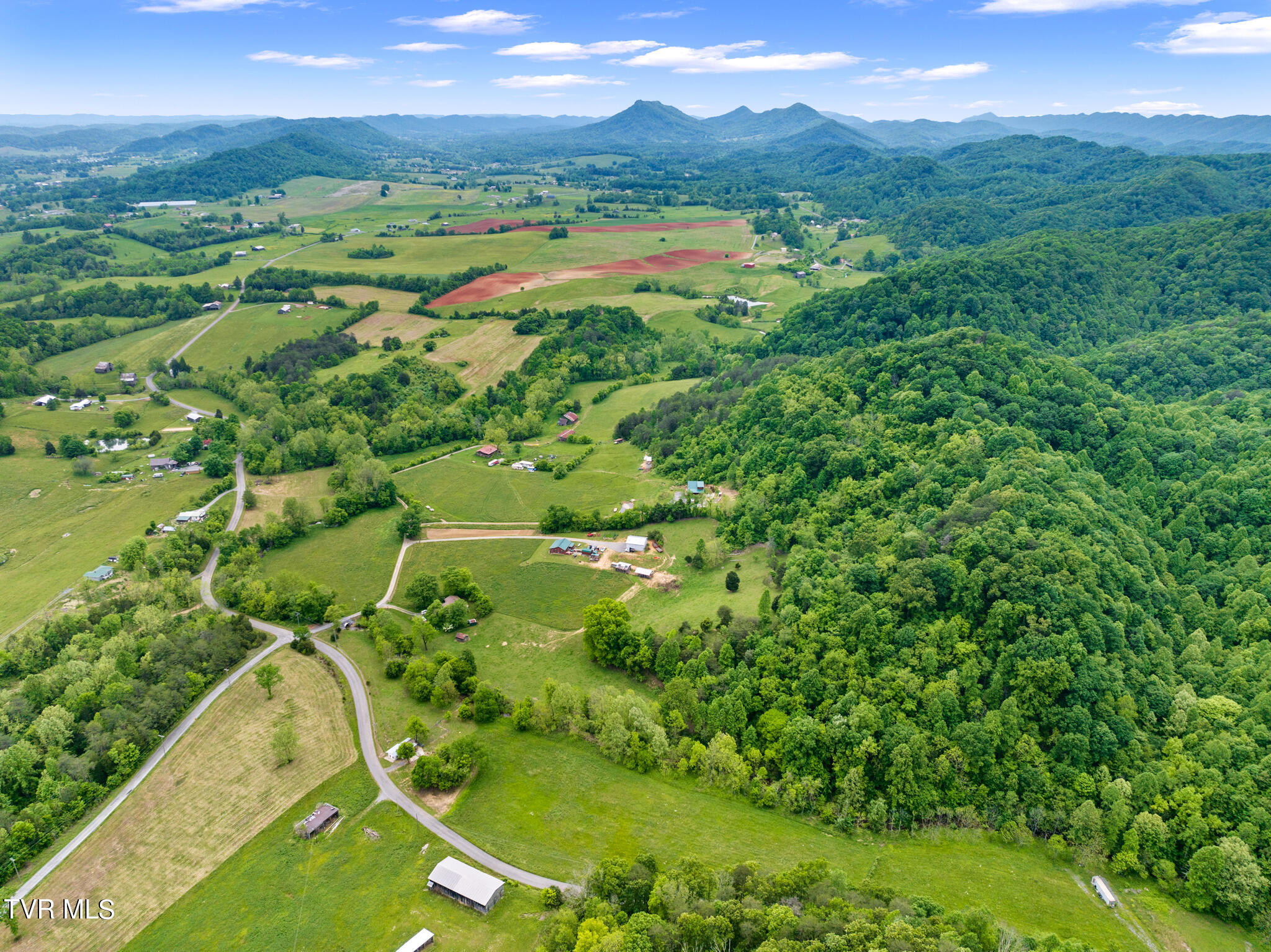 118 Vaughn Road Rogersville, TN 37857 - Photo 15 of 34 Rogersville B&R-1