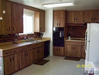 6174 Hope Street Simi Valley, CA 93063 - Photo 2 of 10 Additional Photo