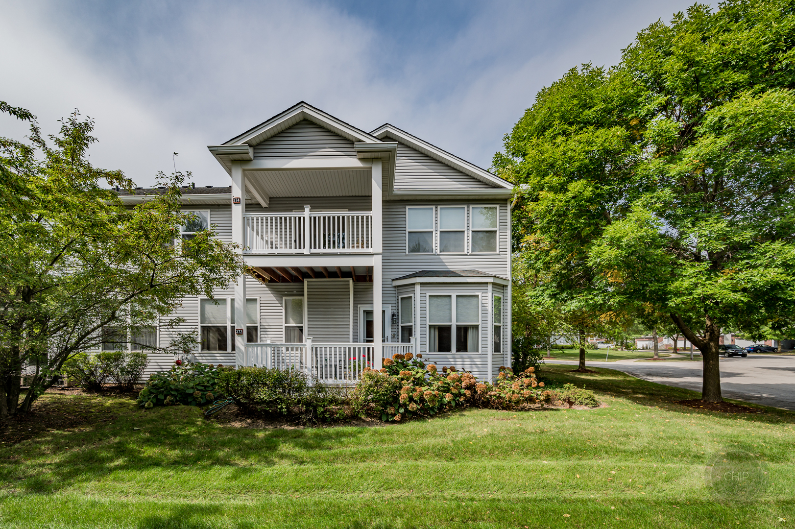 372 Ridge Road North Aurora, IL 60542 - Photo 3 of 33