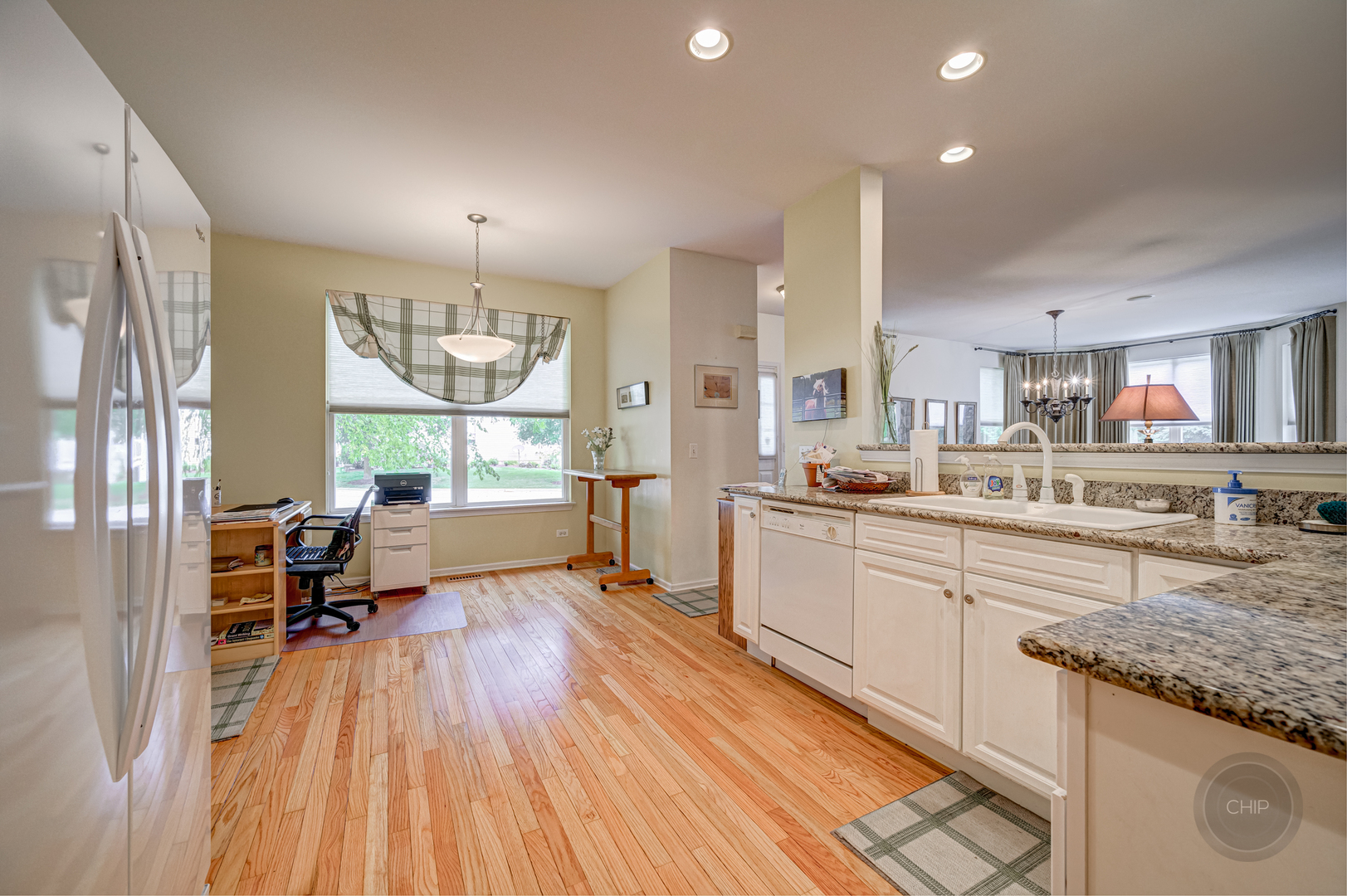 372 Ridge Road North Aurora, IL 60542 - Photo 27 of 33