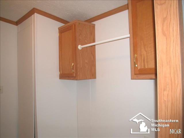 863 Trey Ridge Monroe, MI 48161 - Photo 16 of 19 Utility room