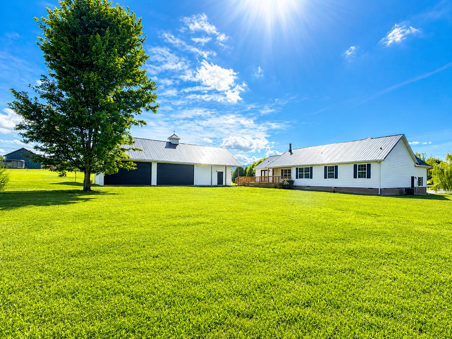 90 Riverside Drive Dunlap, TN 37327 - Photo 4 of 15 B395E0AA-D9ED-4720-A828-AD0DE9D84A95