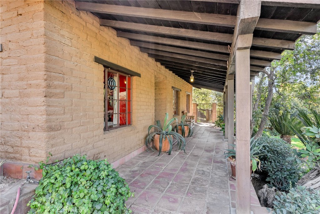6146 Hawarden Drive Riverside, CA 92506 - Photo 63 of 75