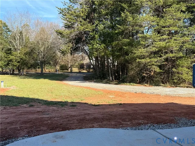 $324,900 | 2229 North Terry's Bridge Road, Halifax, VA 24558