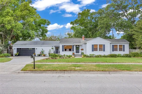 $835,000 | 408 South Boyd Street, Winter Garden, FL 34787