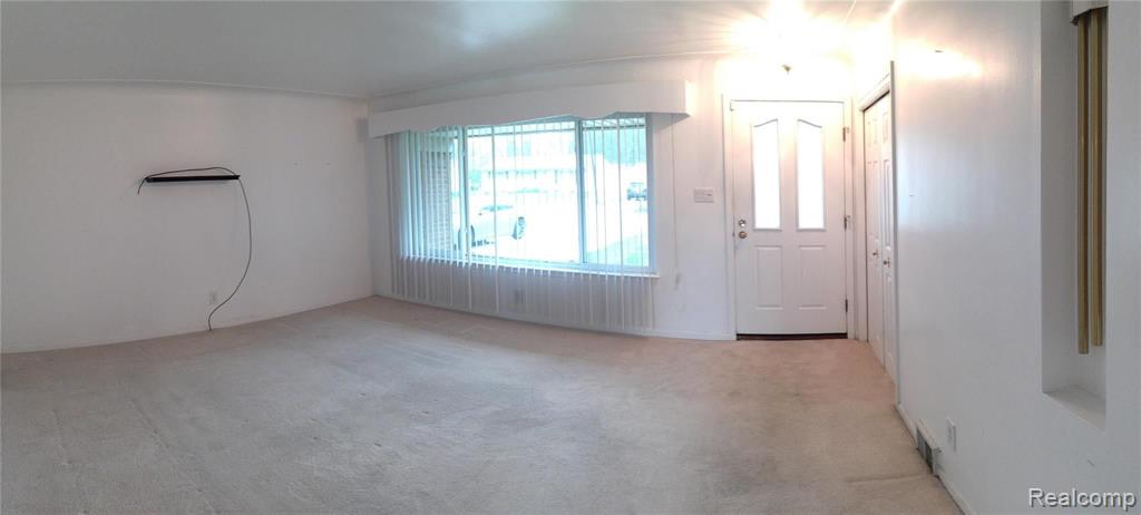 5571 Meadow View Street Sterling Heights, MI 48310 - Photo 2 of 21