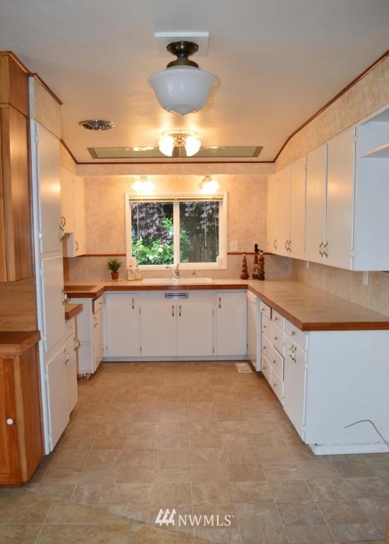 1204 First Street Wenatchee, WA 98801 - Photo 5 of 13 Gallery Image 5