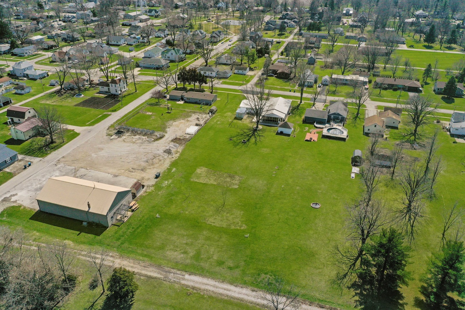 620 West 6th Street Minonk, IL 61760 - Photo 34 of 35 a view of yard with swimming pool