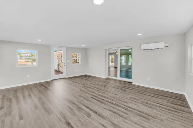 $325,000 | 75 University Drive, Ladson, SC 29456