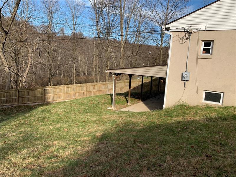 2210 Turkey Ridge Road New Kensington, PA 15068 - Photo 3 of 10 Gallery Image 3