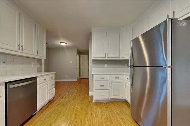 $2,300 | 3205 Wellbrook Drive, Loganville, GA 30052