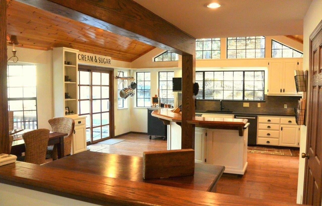 53677 Acorn Road Bass Lake, CA 93604 - Photo 11 of 34 Gallery Image 11