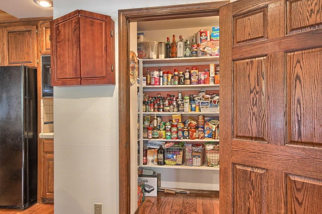 53677 Acorn Road Bass Lake, CA 93604 - Photo 15 of 34 Gallery Image 15