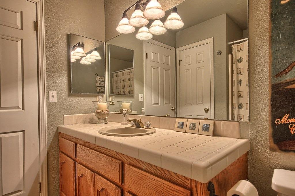 53677 Acorn Road Bass Lake, CA 93604 - Photo 26 of 34 Gallery Image 26