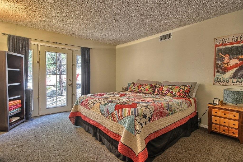 53677 Acorn Road Bass Lake, CA 93604 - Photo 28 of 34 Gallery Image 28