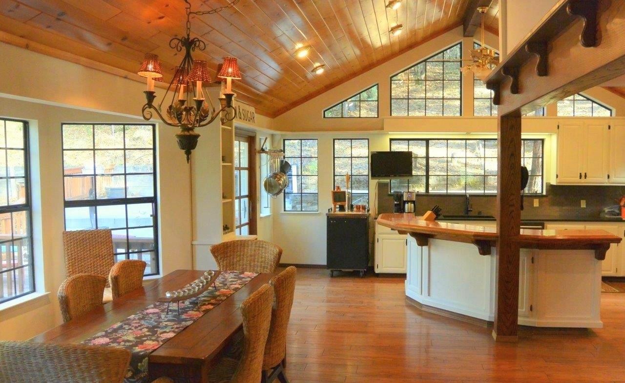 53677 Acorn Road Bass Lake, CA 93604 - Photo 10 of 34 Gallery Image 10