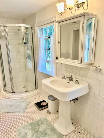 $799,000 | 11 West Meadow Lane, Stony Brook, NY 11790