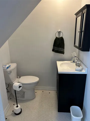 $799,000 | 11 West Meadow Lane, Stony Brook, NY 11790