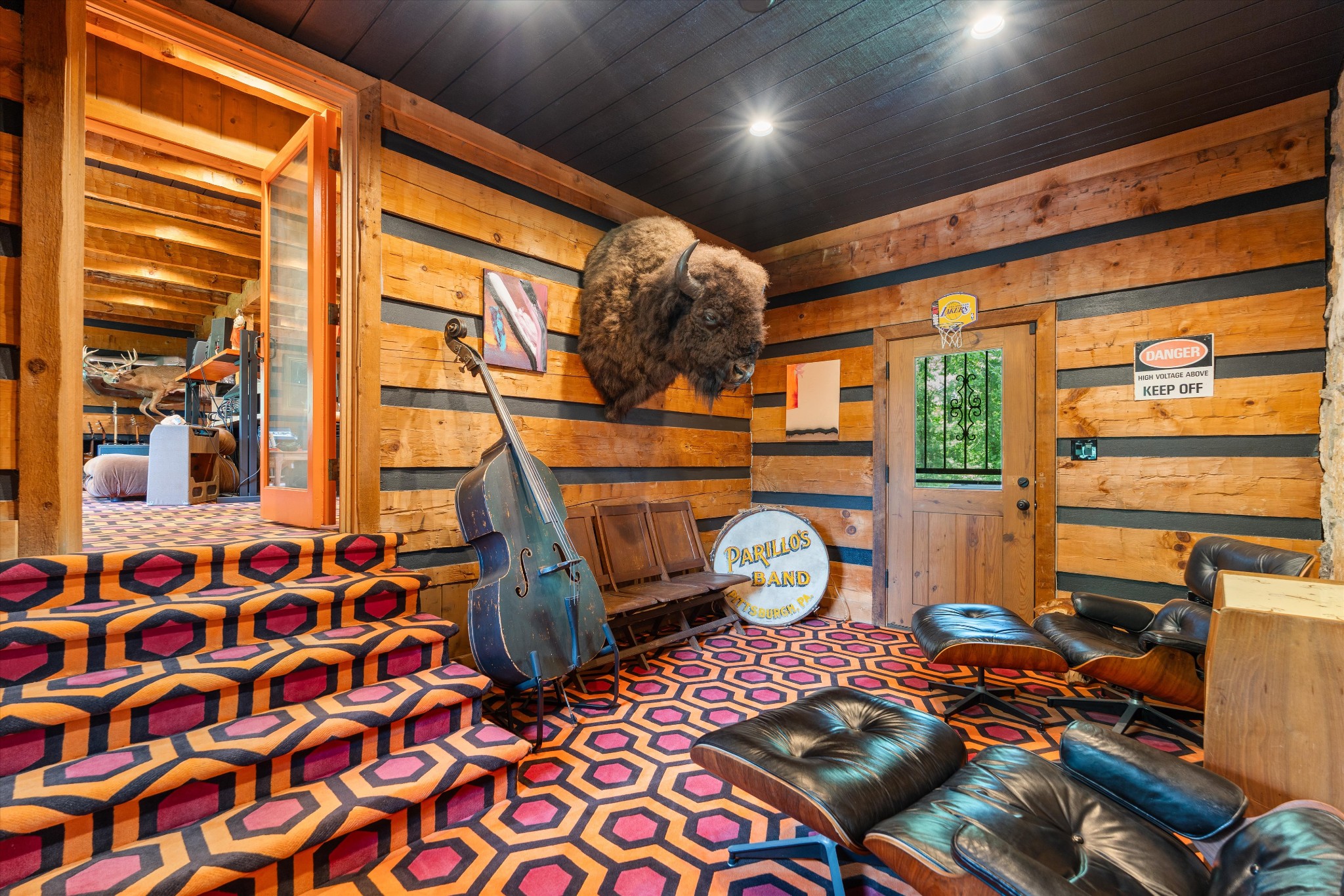 3360 Sweeney Hollow Road Franklin, TN 37064 - Photo 20 of 67 a room with musical instruments and windows