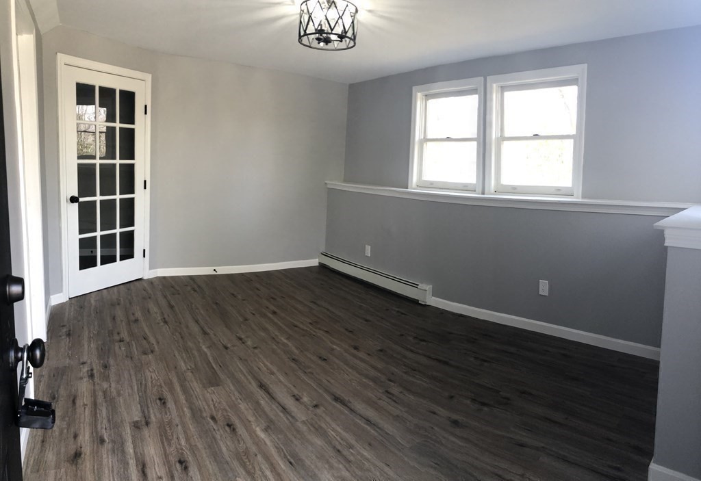 445 Douglas Road Northbridge, MA 01588 - Photo 15 of 23