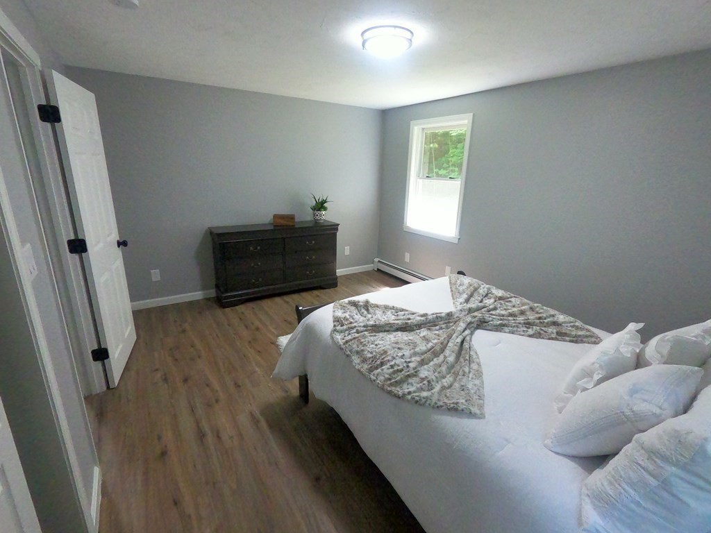 445 Douglas Road Northbridge, MA 01588 - Photo 10 of 23