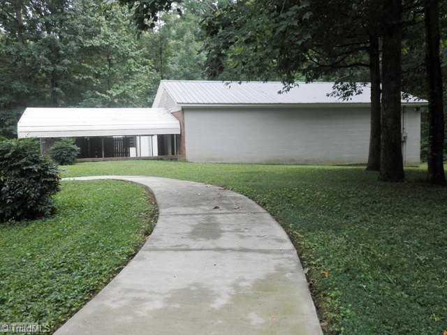 501 Enterprise Road Lexington, NC 27295 - Photo 14 of 16 Shop/Service Bay(s).