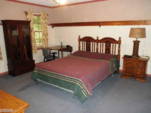 501 Enterprise Road Lexington, NC 27295 - Photo 8 of 16 Master Bedroom.