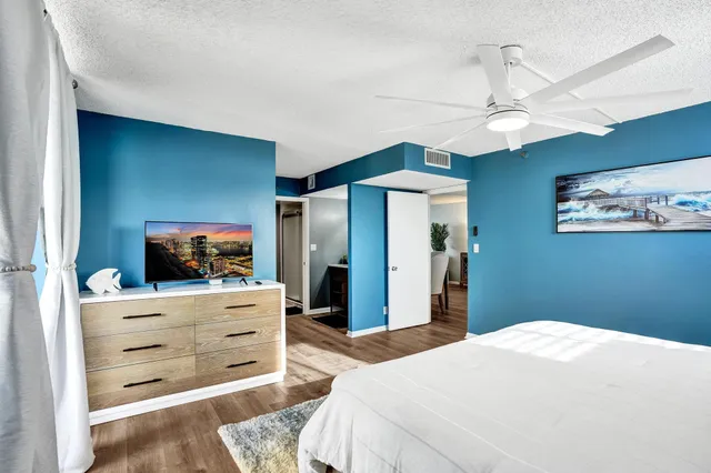 $8,500 | 300 Ocean Trail Way, Unit 410, Jupiter, FL 33477