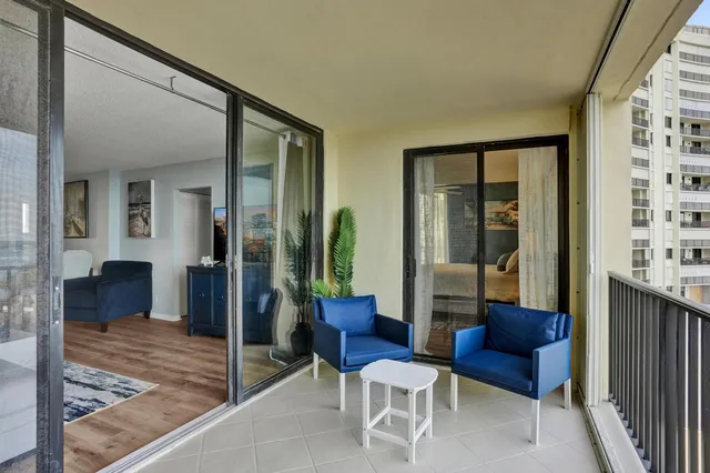 $8,500 | 300 Ocean Trail Way, Unit 410, Jupiter, FL 33477