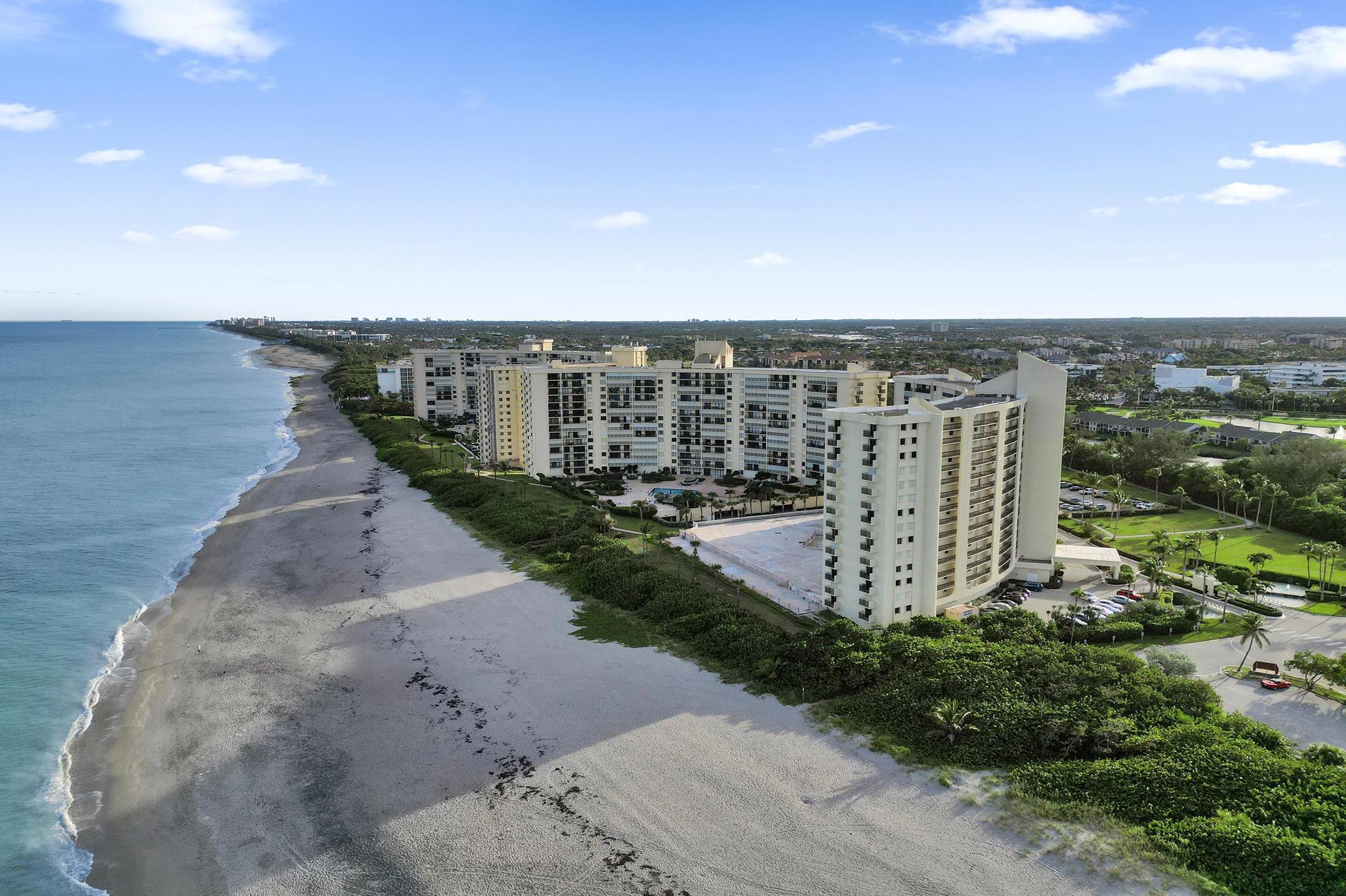 300 Ocean Trail Way, Unit 410 Jupiter, FL 33477 - Photo 56 of 58 a view of a city
