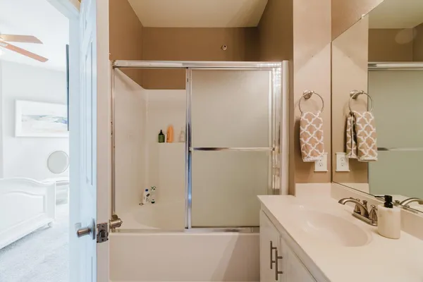 $374,850 | 612 Horizon Cove, Unit 2034, Rocklin, CA 95677