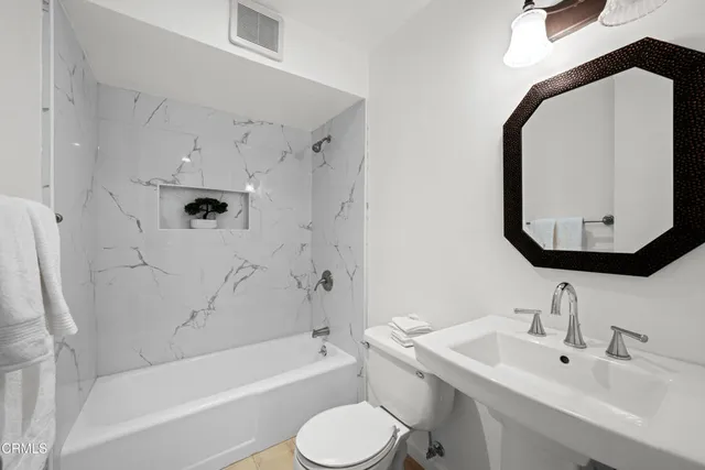 $575,000 | 6355 Green Valley Circle, Unit 101, Culver City, CA 90230