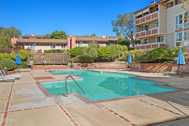 $575,000 | 6355 Green Valley Circle, Unit 101, Culver City, CA 90230