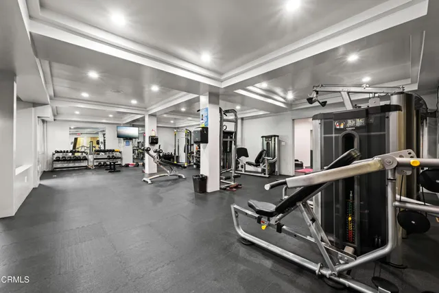 $575,000 | 6355 Green Valley Circle, Unit 101, Culver City, CA 90230