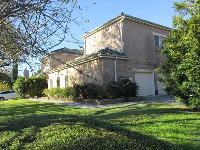 $3,500 | 900 West A W 18th St Drive, Unit A, Austin, TX 78701