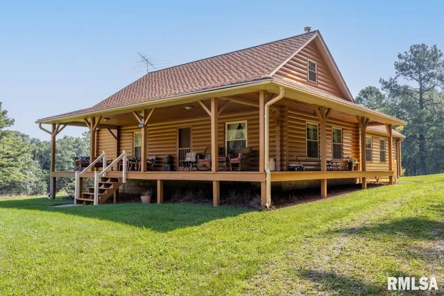 $580,000 | 32 New Home Road, Eddyville, IL 62928